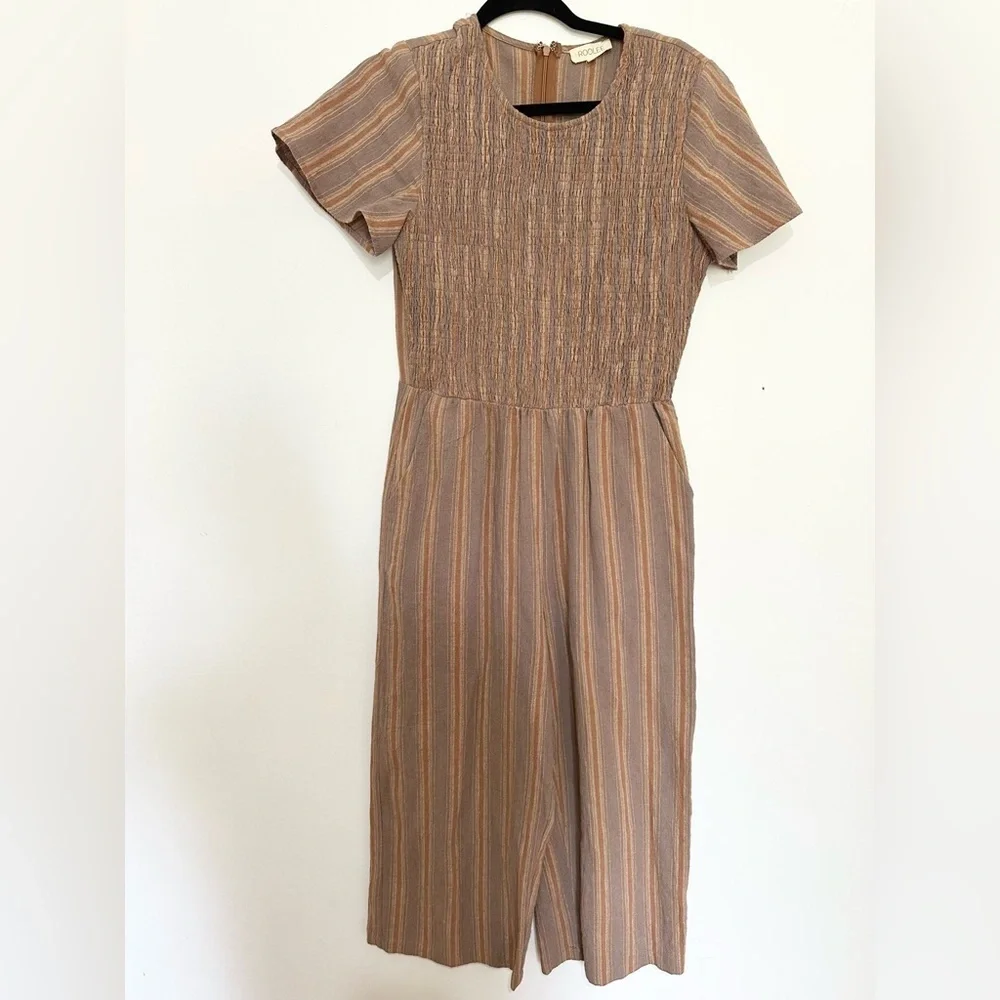 Roolee Tan Sheath jumpsuit Crew Neck one piece size small neutral